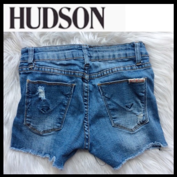HUDSON Girl’s High Rise Distressed Shorts - Picture 2 of 9